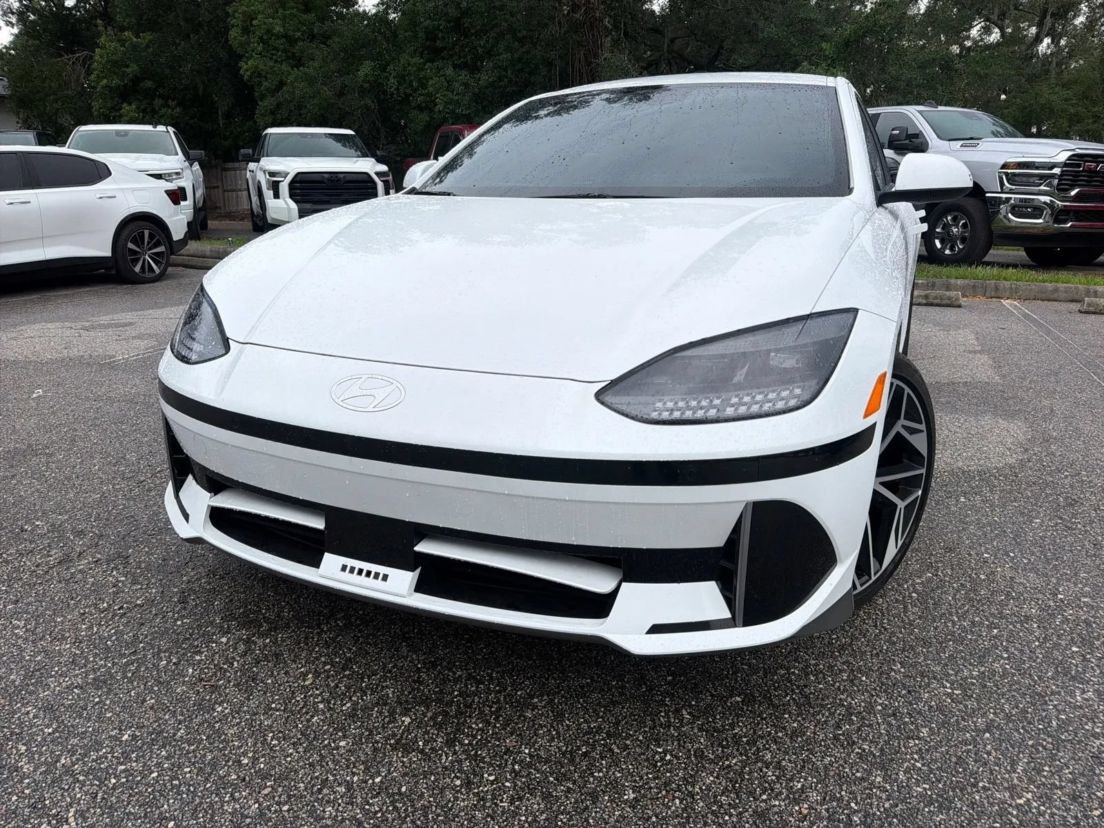 Used 2023 Hyundai Ioniq 6 SEL RWD image 3