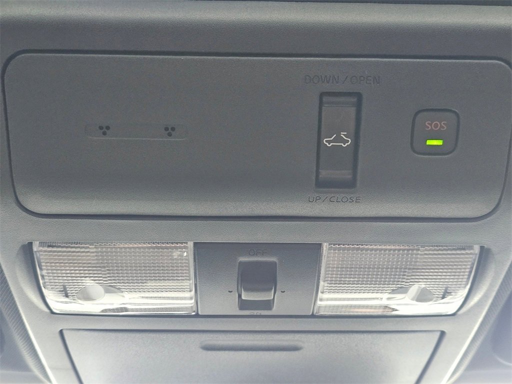 Used 2025 Nissan Frontier PRO-4X w/ Pro Premium Package image 19