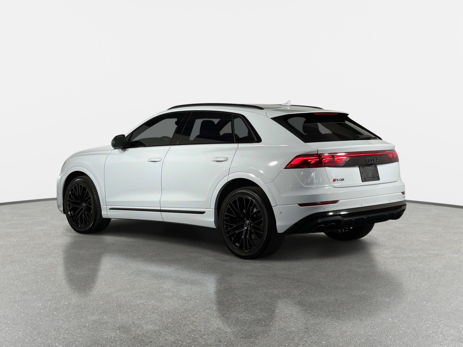 Used 2024 Audi SQ8 Prestige w/ Prestige Package AWD/4WD image 5