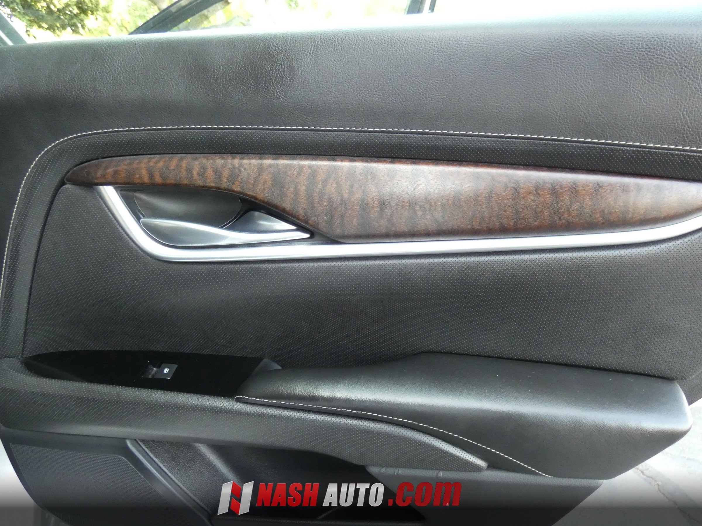 Used 2019 Cadillac XTS Luxury FWD image 41