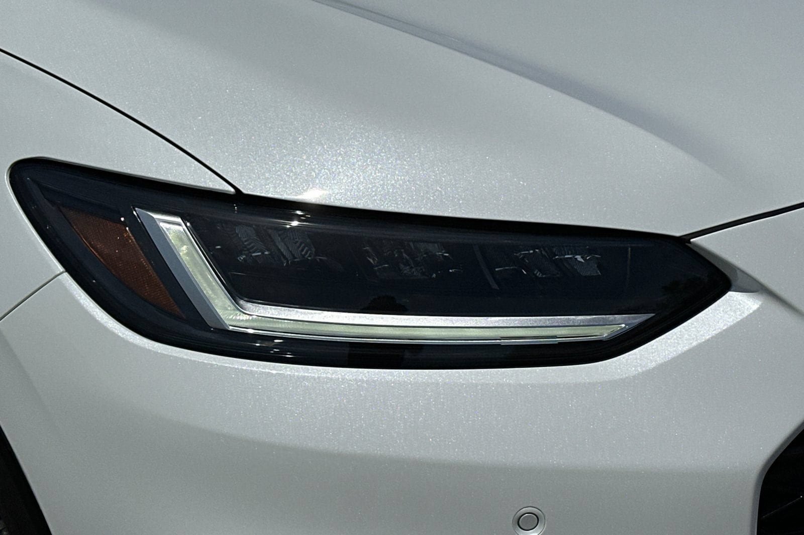 New 2027 Honda HR-V EX-L image 2