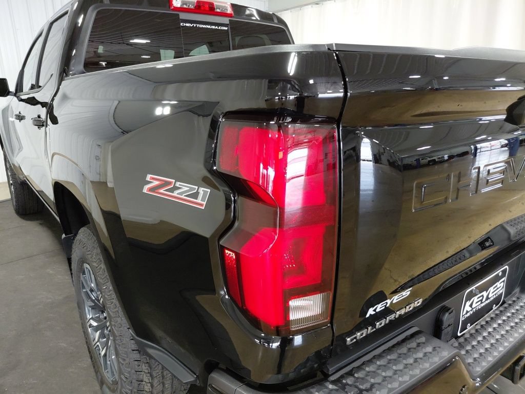 New 2026 Chevrolet Colorado Z71 w/ Technology Package AWD/4WD image 16