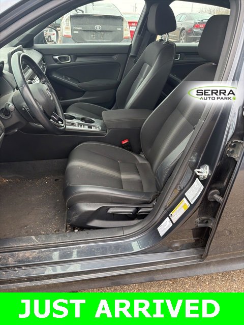 Used 2023 Honda Civic Sport image 5