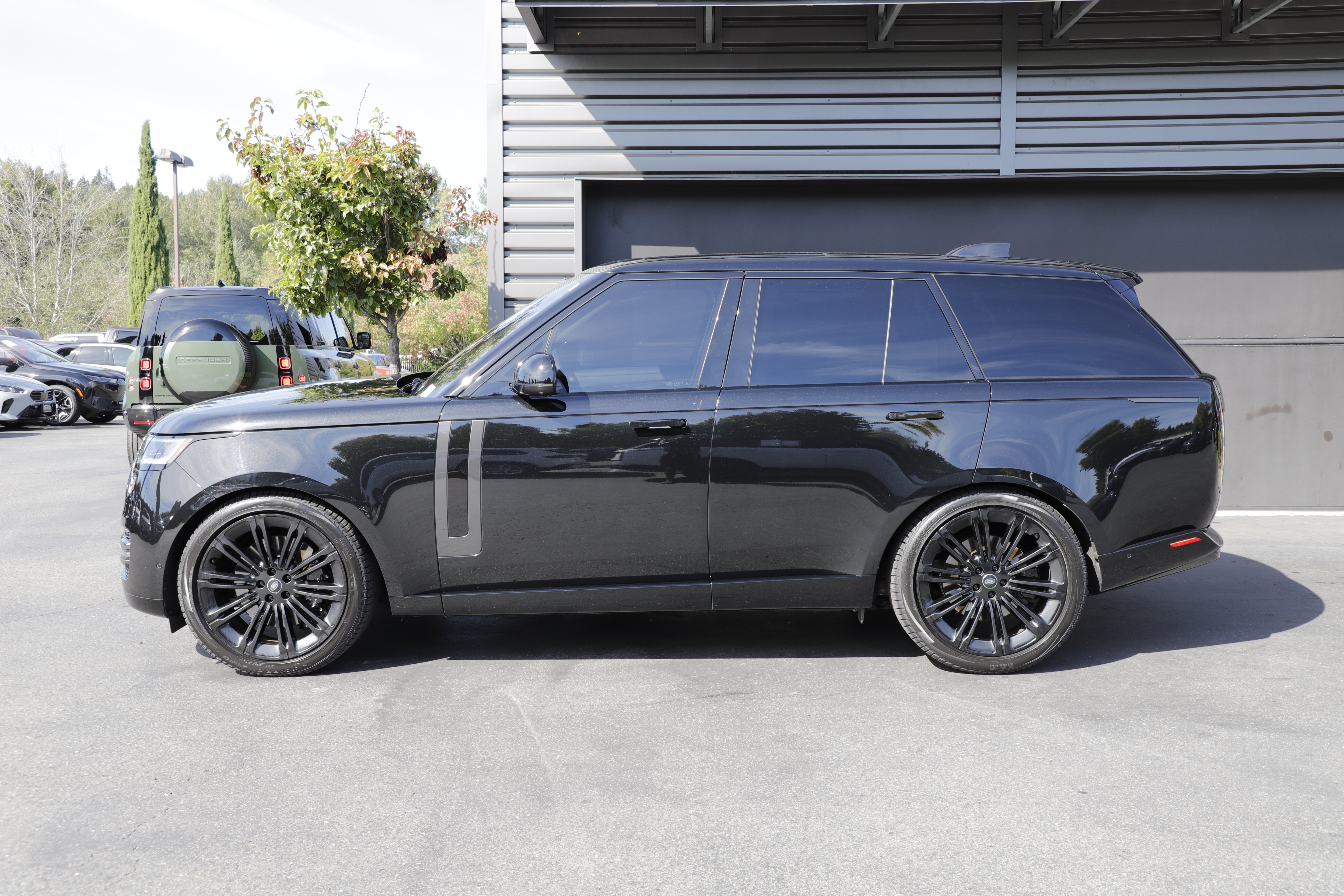 Certified 2023 Land Rover Range Rover SE AWD/4WD image 7