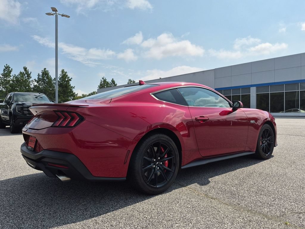 Used 2024 Ford Mustang GT Premium RWD image 3
