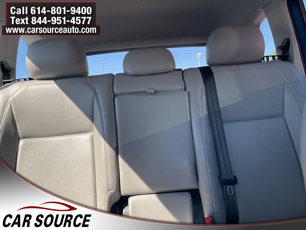 Used 2020 Volkswagen Tiguan S image 22