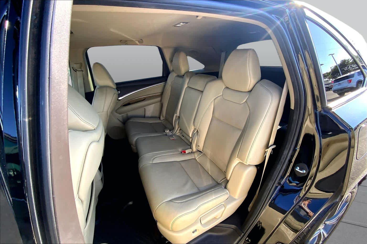Used 2020 Acura MDX w/ Technology Package AWD/4WD image 21