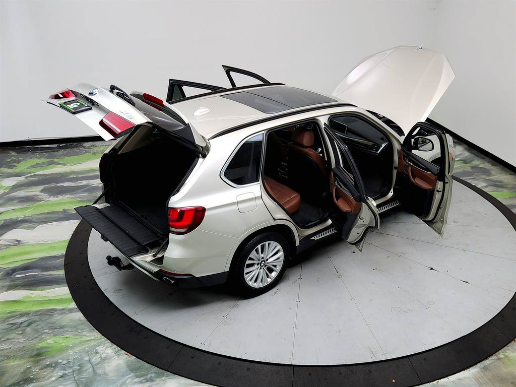 Used 2014 BMW X5 xDrive35d AWD/4WD image 39
