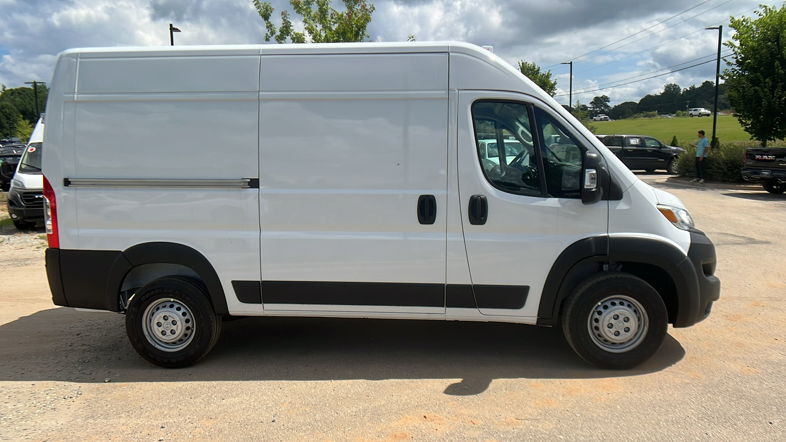 New 2025 RAM ProMaster 2500 w/ Safety Group FWD image 7