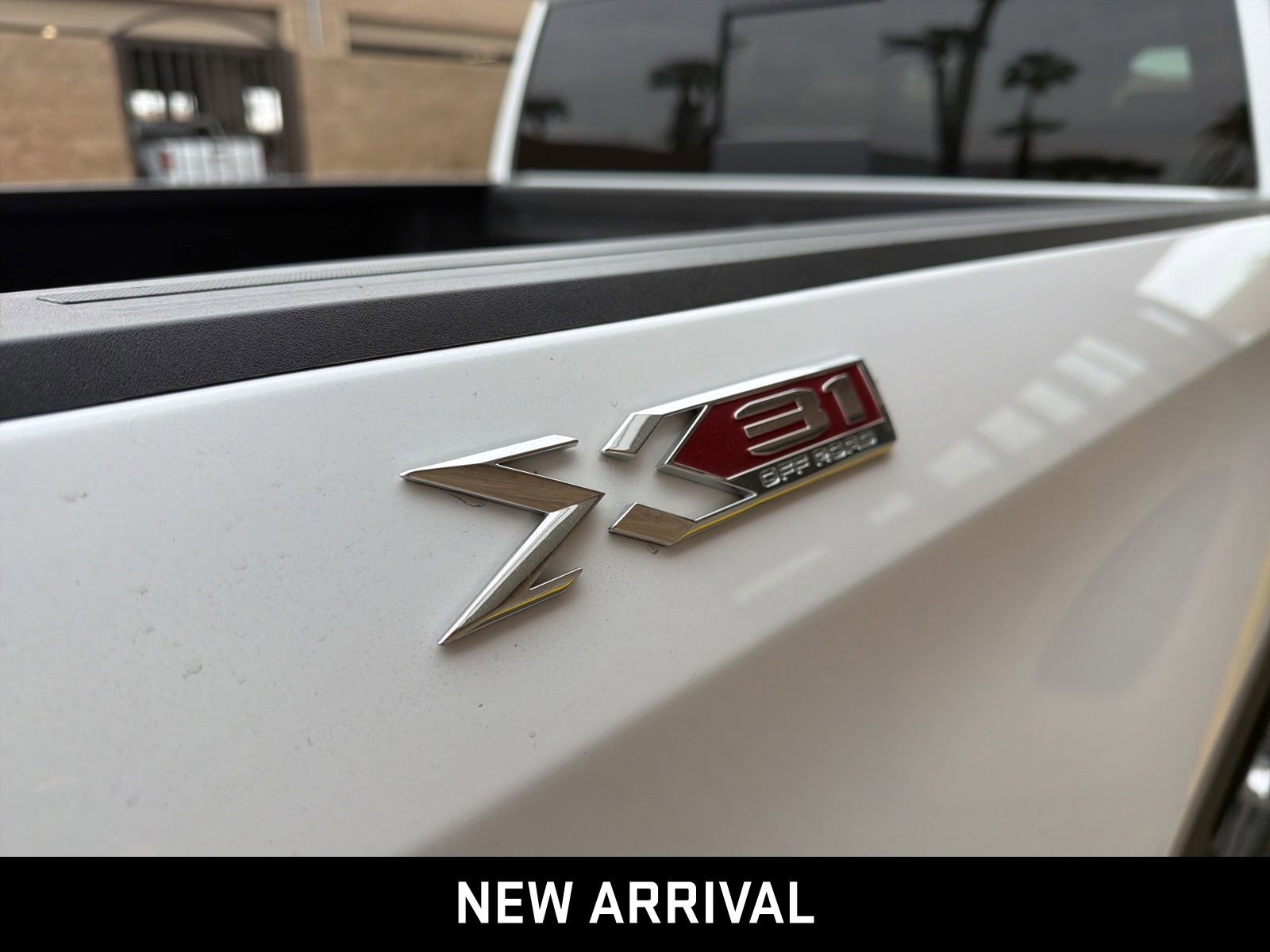 Certified 2023 GMC Sierra 1500 SLT w/ SLT Premium Plus Package image 11