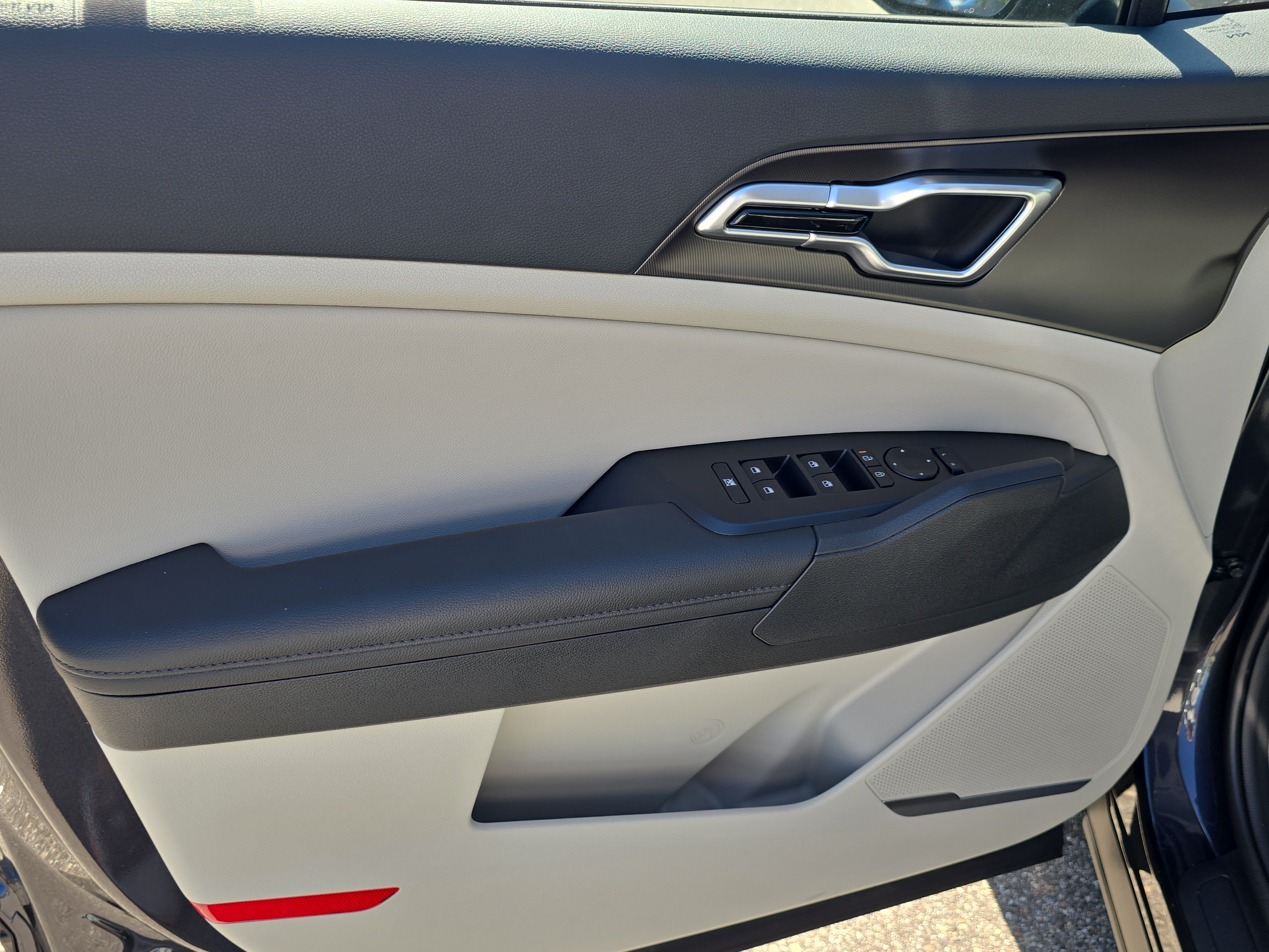 New 2027 Kia Sportage EX FWD image 18