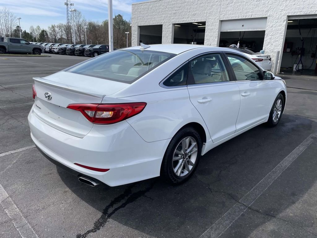 Used 2016 Hyundai Sonata SE image 10