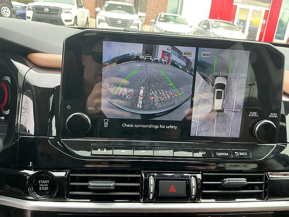 Certified 2025 Nissan Pathfinder Platinum w/ Cargo Package image 18