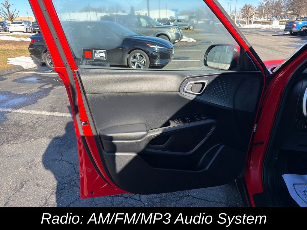 Used 2021 Kia Soul S image 11