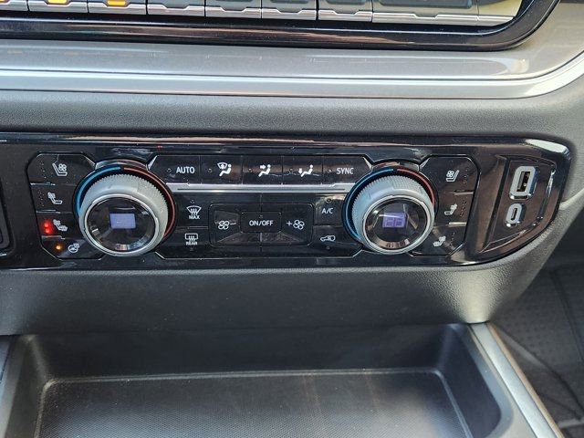 Used 2024 Chevrolet Silverado 1500 High Country w/ Technology Package image 22