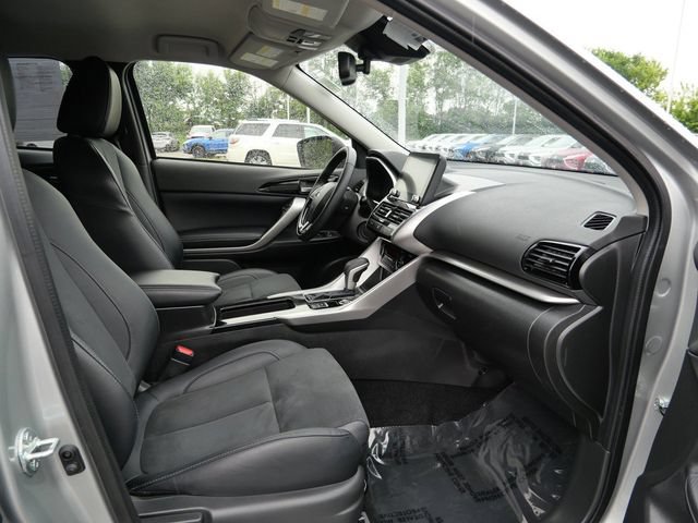Used 2025 Mitsubishi Eclipse Cross SE AWD/4WD image 8