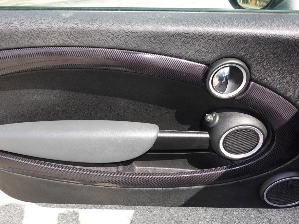 Used 2012 MINI Cooper Coupe S image 17
