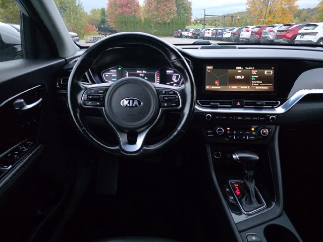Used 2020 Kia Niro EX Premium FWD image 19