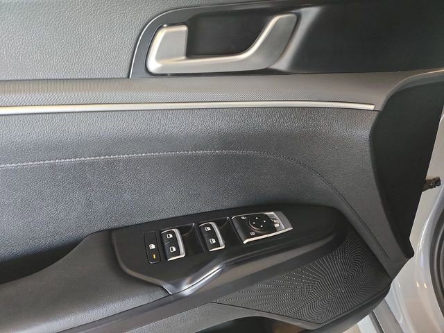 Used 2022 Kia K5 GT-Line image 13
