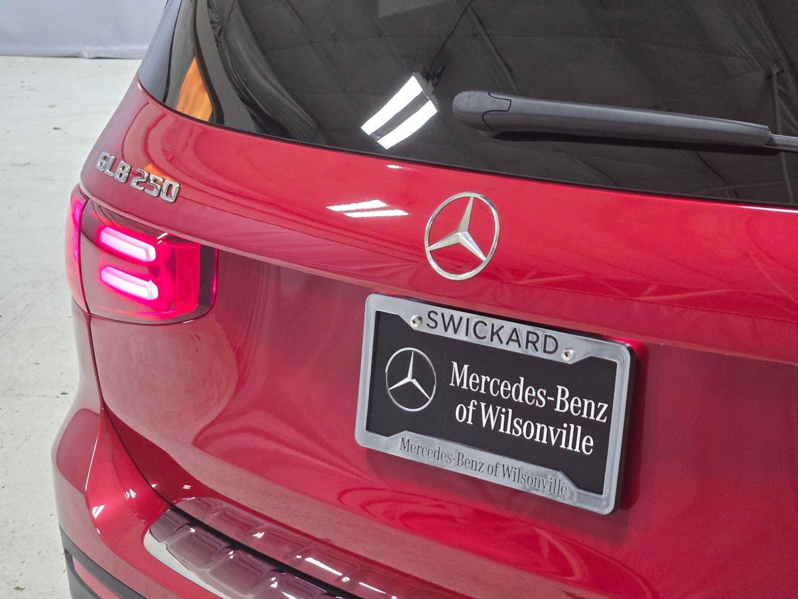 New 2026 Mercedes-Benz GLB 250 4MATIC image 13