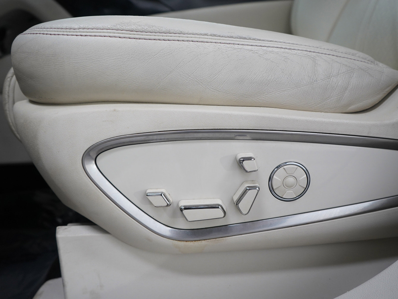 Used 2018 Lincoln MKX Black Label w/ Driver Assistance Package image 26