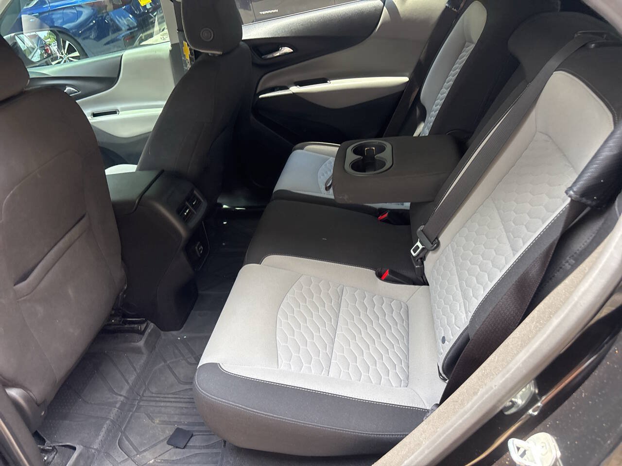 Used 2020 Chevrolet Equinox LS w/ LS Convenience Package FWD image 13