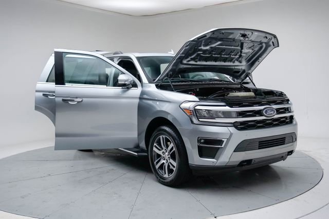 Used 2023 Ford Expedition Limited image 15