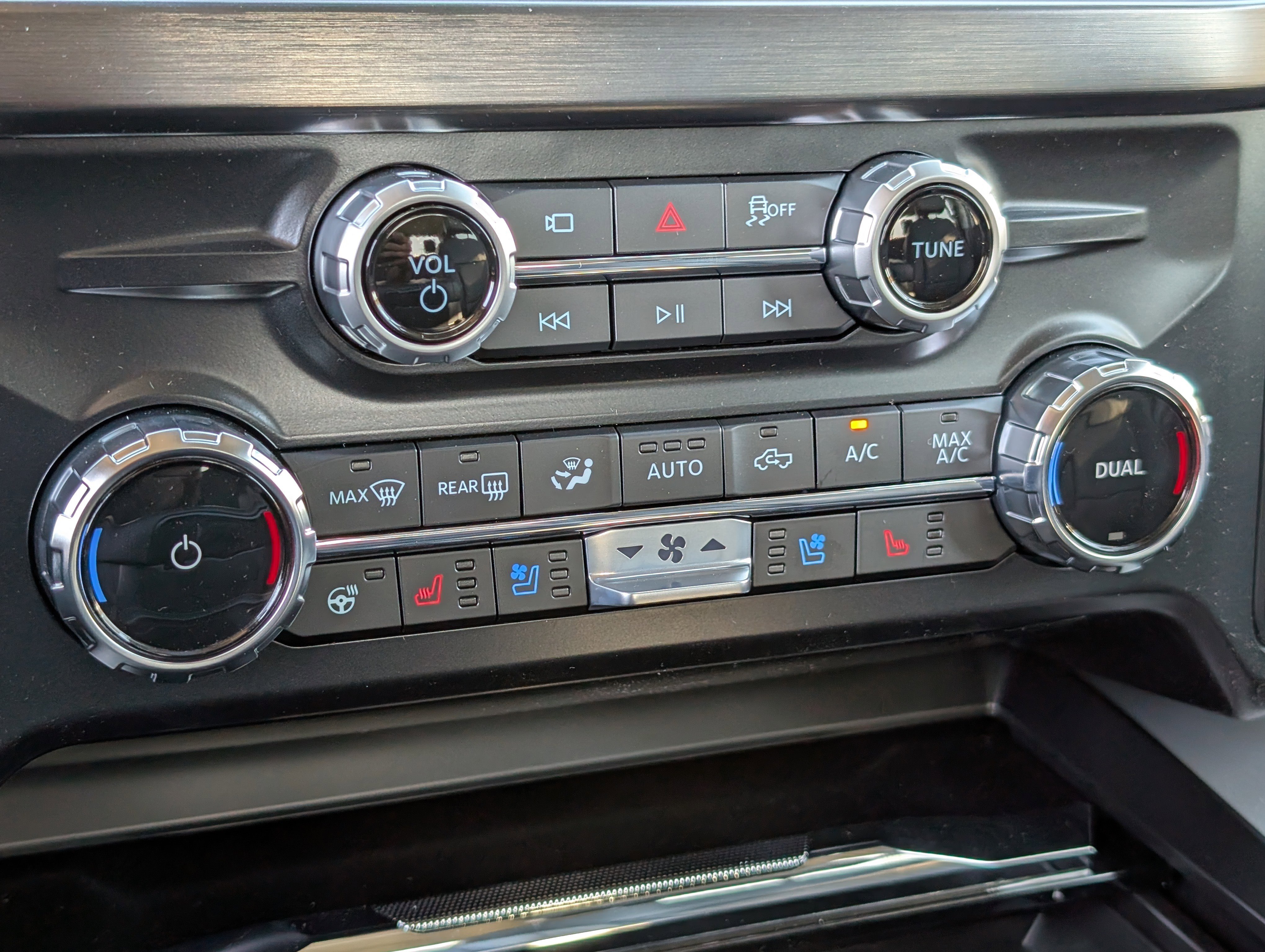 New 2026 Ford F350 Lariat image 19