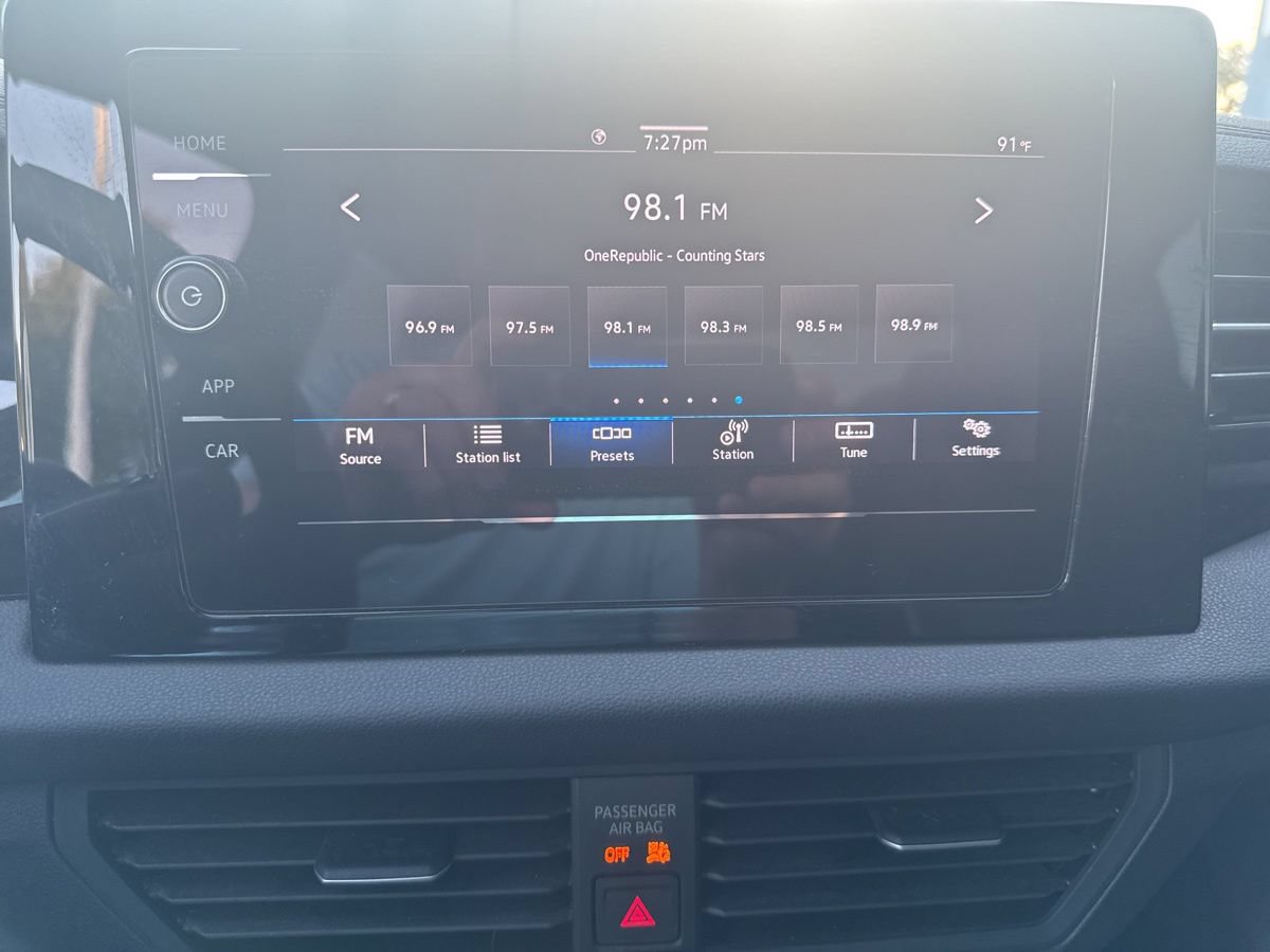 Used 2025 Volkswagen Jetta Sport FWD image 21