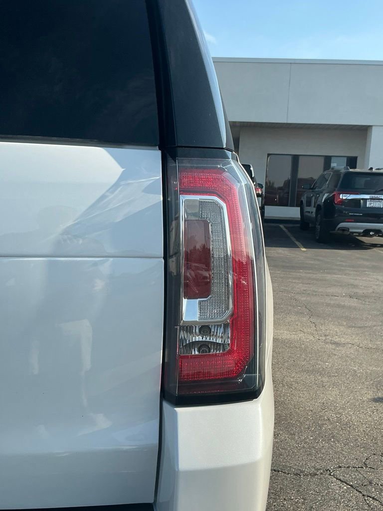 Used 2020 GMC Yukon Denali w/ Open Road Package AWD/4WD image 8