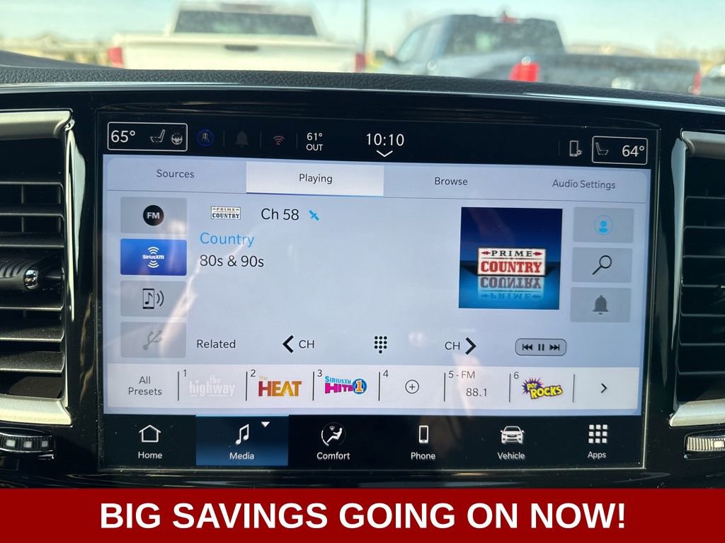 New 2026 Chrysler Pacifica Select w/ S Appearance Package image 18