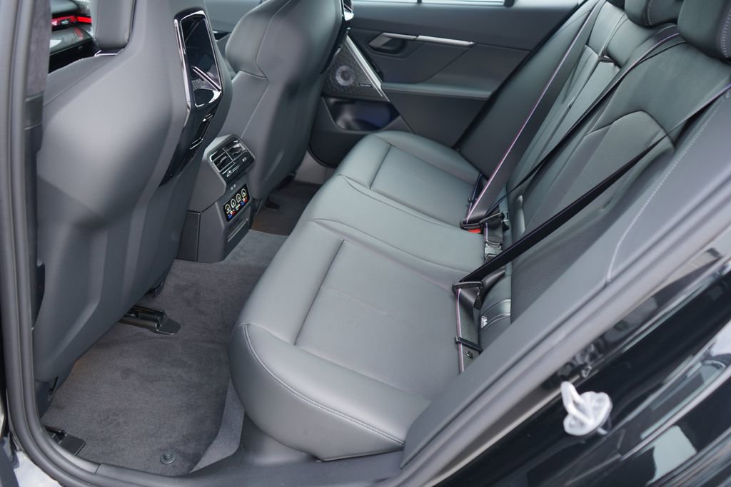 New 2026 BMW M5 w/ Carbon Package image 21