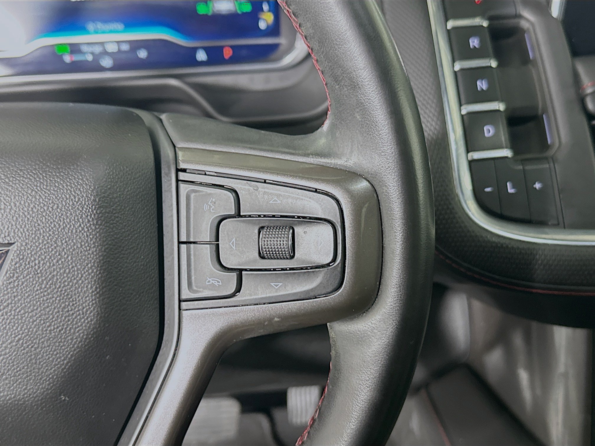 Used 2023 Chevrolet Tahoe RST w/ Luxury Package RWD image 17