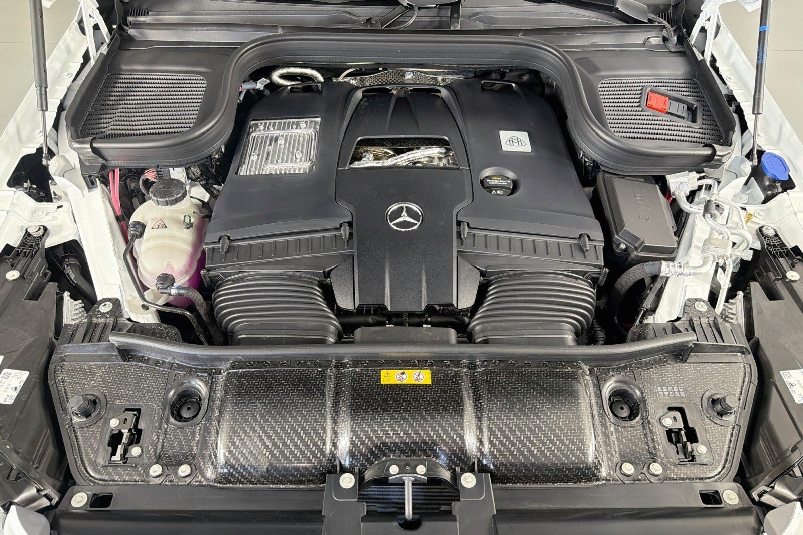 New 2026 Mercedes-Benz Maybach GLS 600 4MATIC image 14