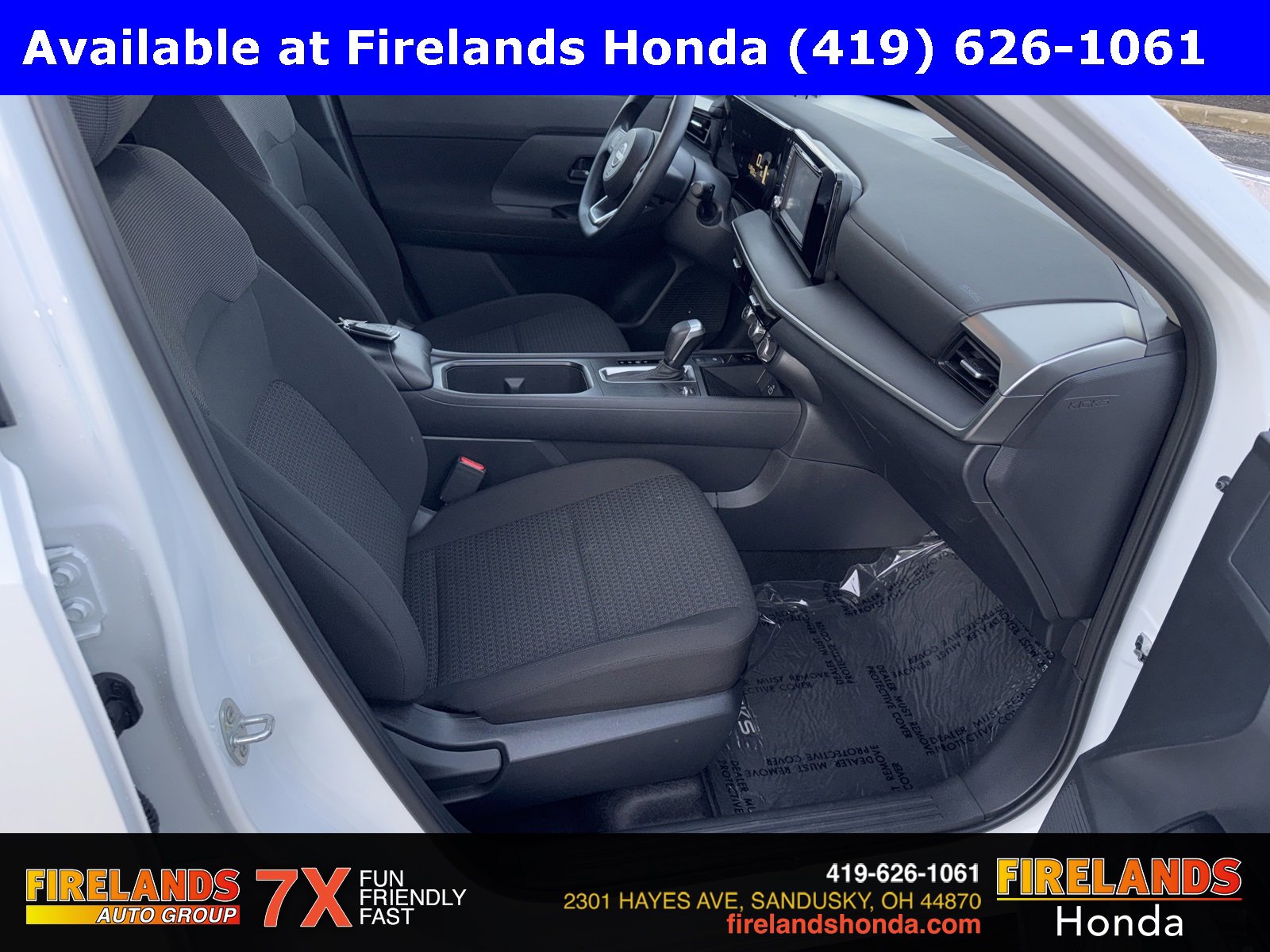 Used 2025 Nissan Kicks S image 30