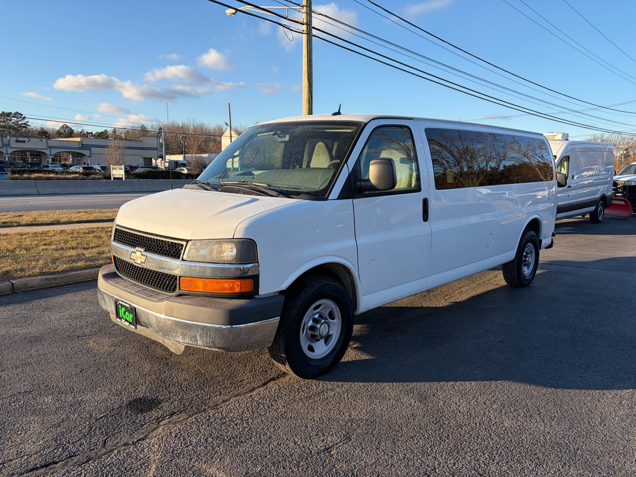 Used 2015 Chevrolet Express 3500 LT w/ LT Preferred Equipment Group RWD image 2