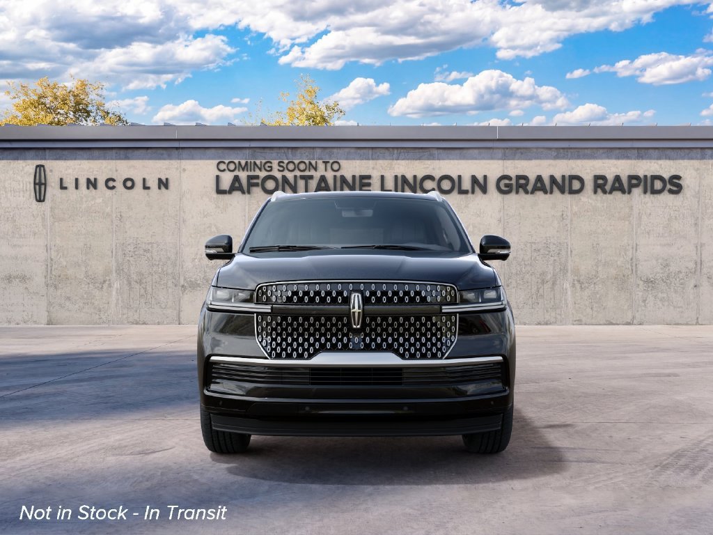 New 2027 Lincoln Navigator Reserve AWD/4WD image 3