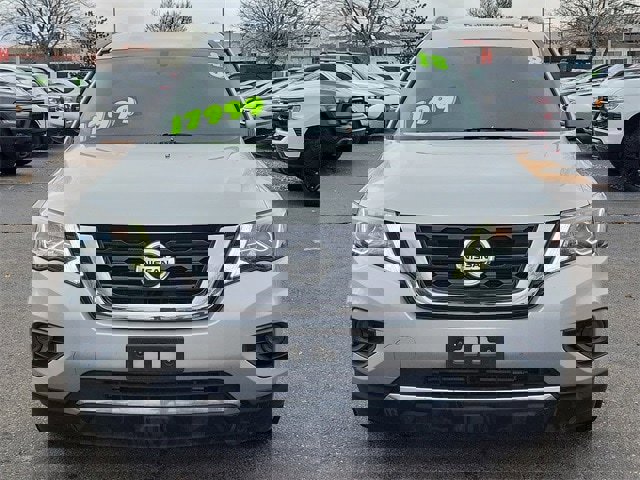 Used 2018 Nissan Pathfinder S image 9