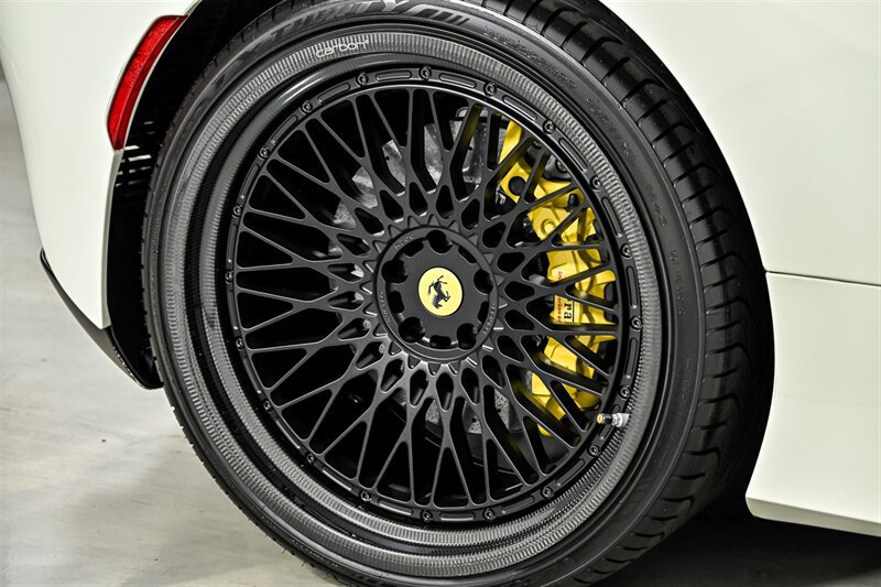 Used 2022 Ferrari F8 Tributo RWD image 14