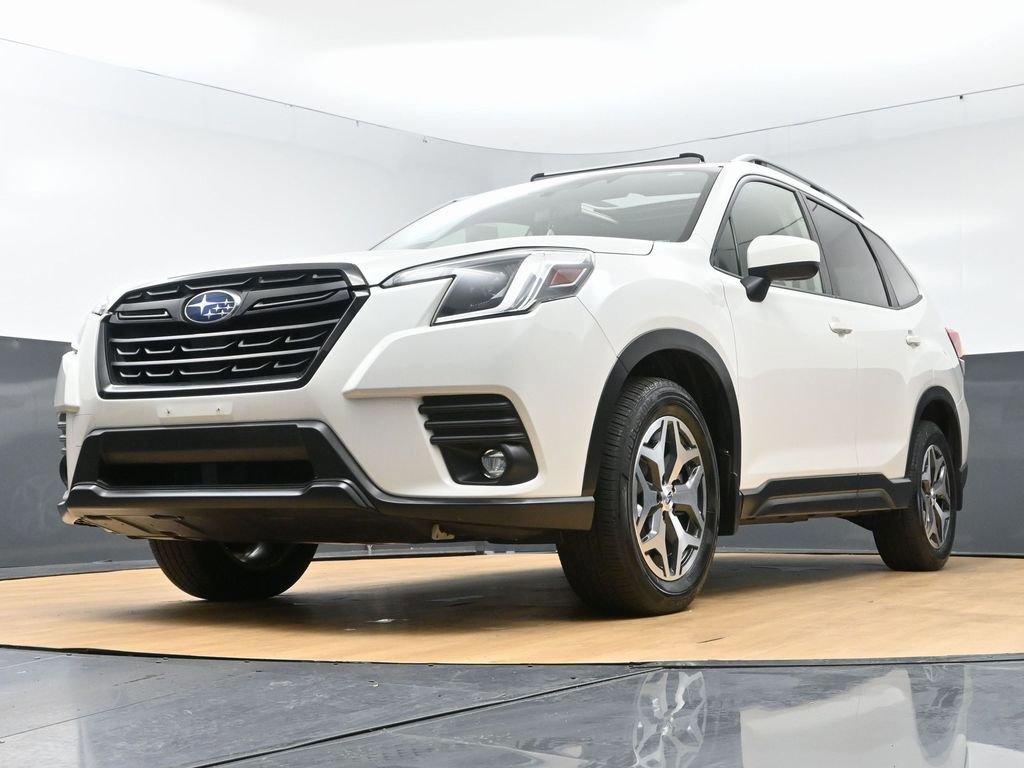 Used 2024 Subaru Forester Premium image 50