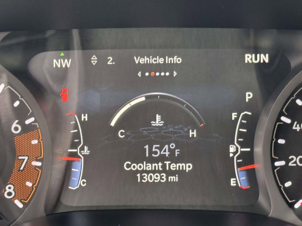 Used 2025 Jeep Compass Limited AWD/4WD image 24