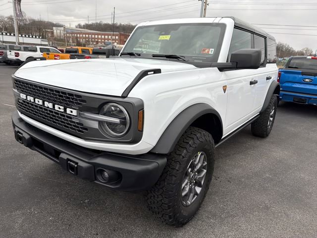 New 2025 Ford Bronco Badlands image 10