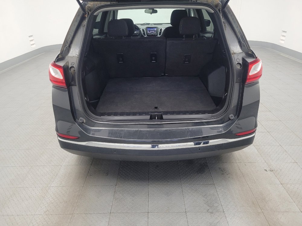 Used 2021 Chevrolet Equinox LT w/ LPO, Cargo Package AWD/4WD image 29