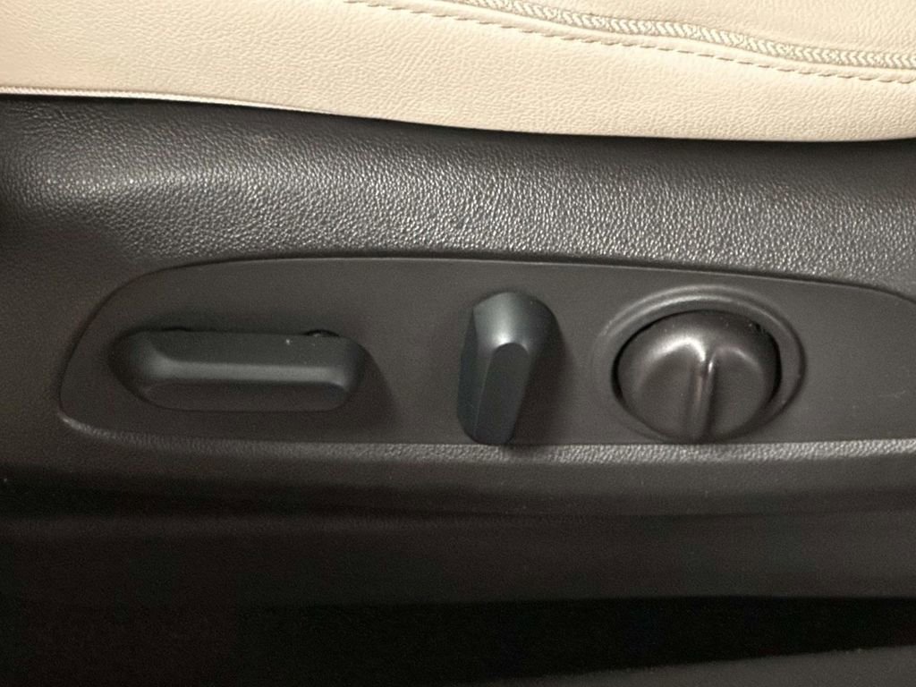 Used 2023 Buick Encore GX Preferred w/ Cold Weather Comfort Package image 14