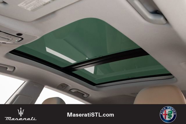 Used 2023 Audi Q8 Premium w/ Convenience Package image 8