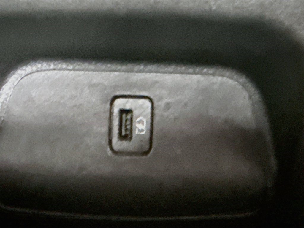Used 2020 Nissan Sentra SV FWD image 40