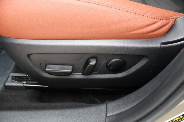 Used 2024 MAZDA CX-30 Carbon image 13