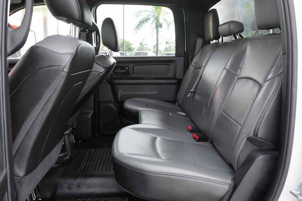 Used 2022 RAM 5500 Tradesman w/ Chrome Appearance Group image 37