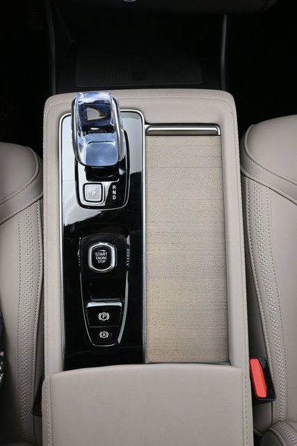 Used 2026 Volvo XC90 B6 Plus AWD/4WD image 11