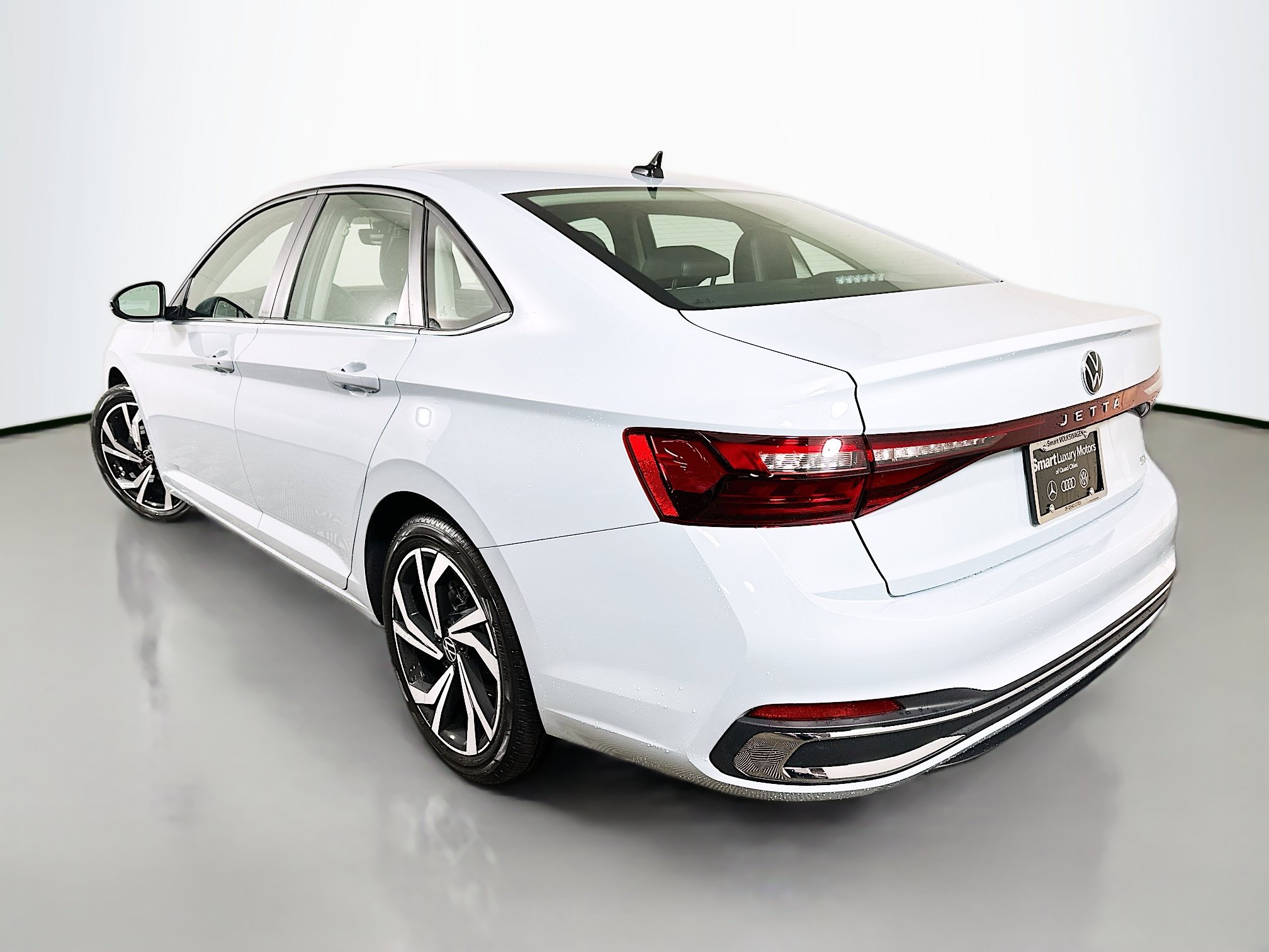 New 2026 Volkswagen Jetta SEL FWD image 5